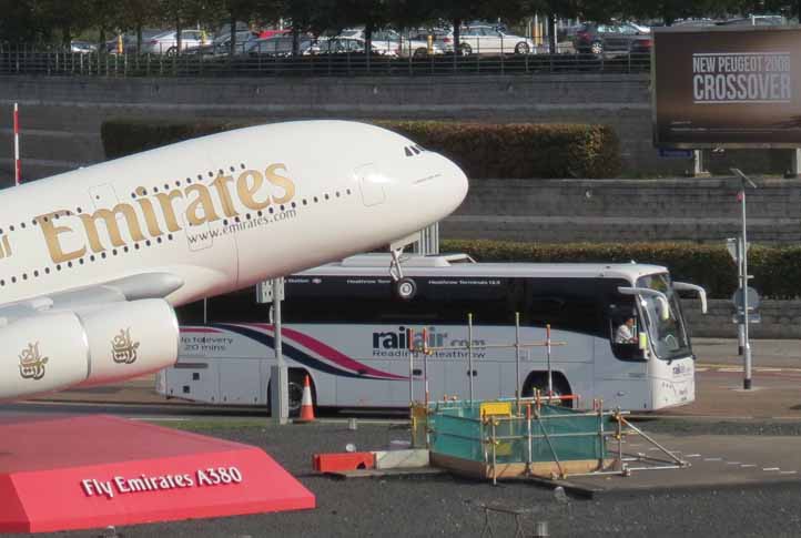 First Berkshire Rail Air Volvo B9R Plaxton Panther 20807